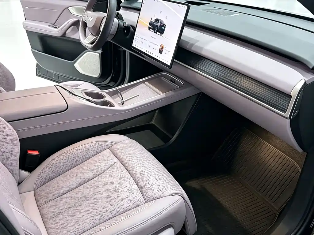 Onvo L60 2025 60kWh