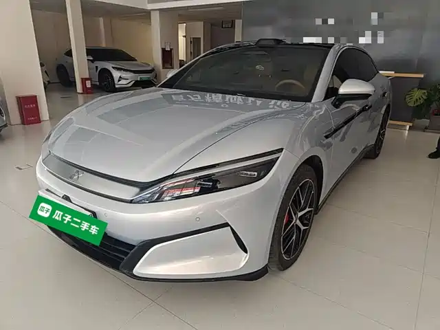 2025 BYD Han