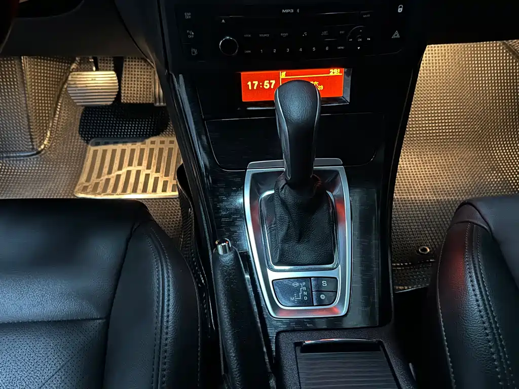 Citroen C5 — миниатюра 10