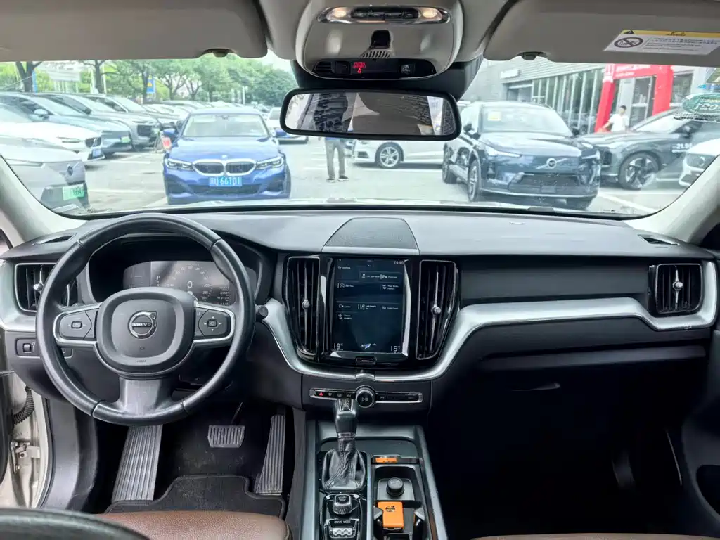 Volvo XC60 2020 T5 Luxury
