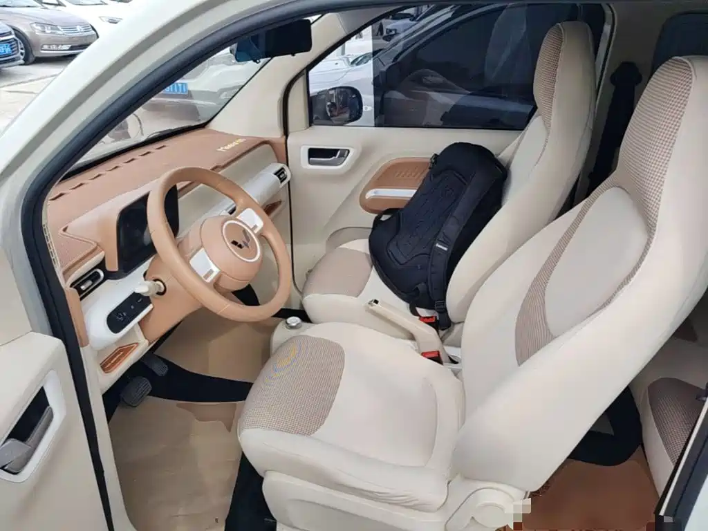 Wuling MINIEV — миниатюра 15