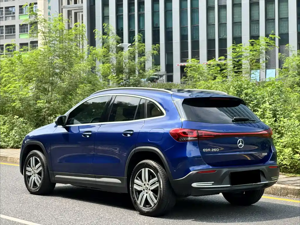 Mercedes-Benz EQA — миниатюра 11