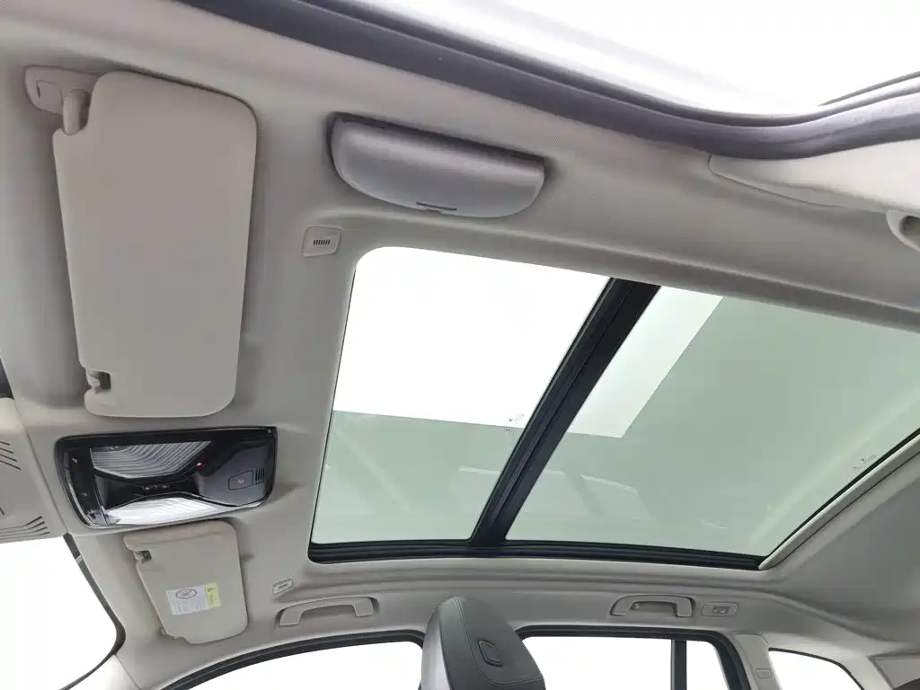 BMW X3 — миниатюра 14