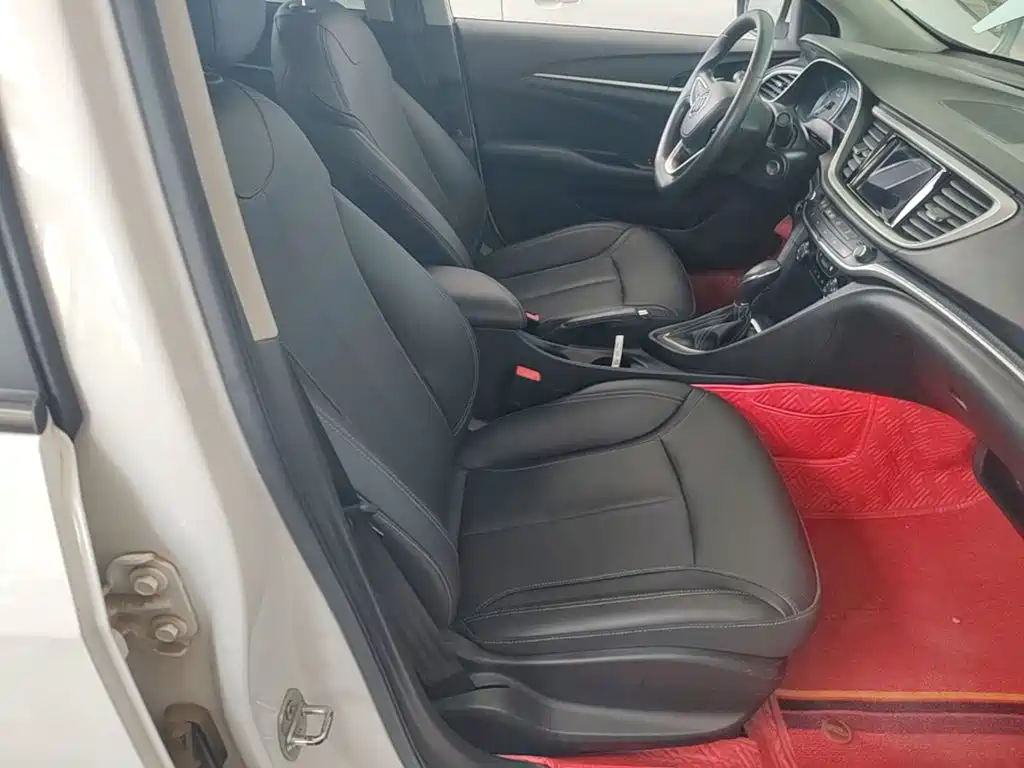 Buick Excelle — миниатюра 25