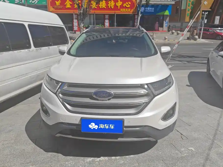 Ford Edge — миниатюра 2