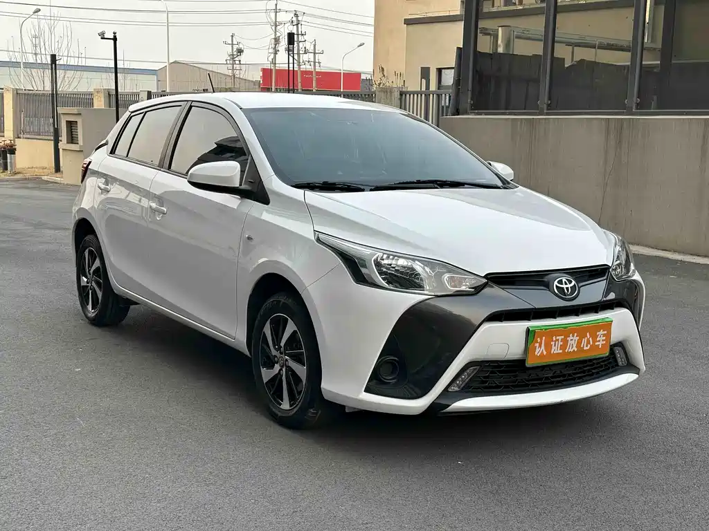 TOYOTA YARIS L ZHIXUAN