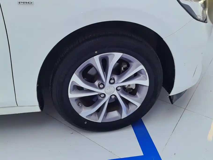 Buick Verano — миниатюра 6