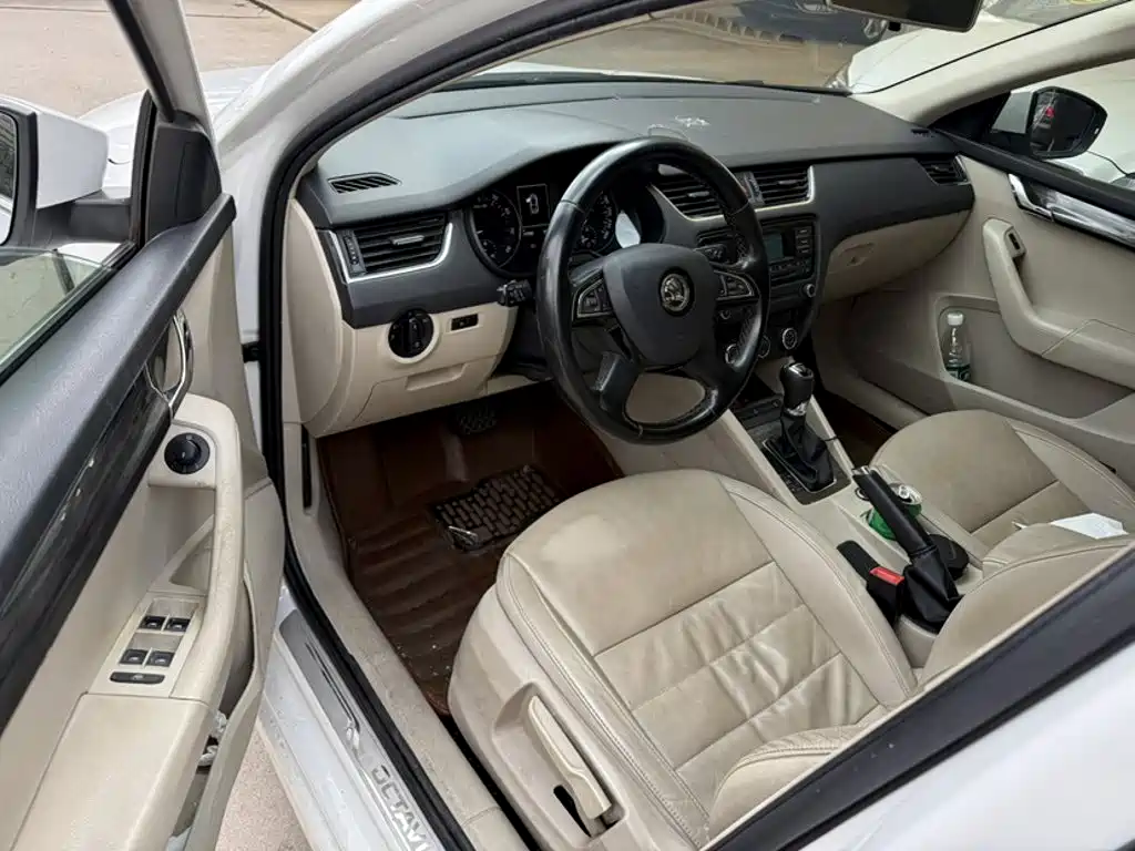 Skoda Octavia — миниатюра 16