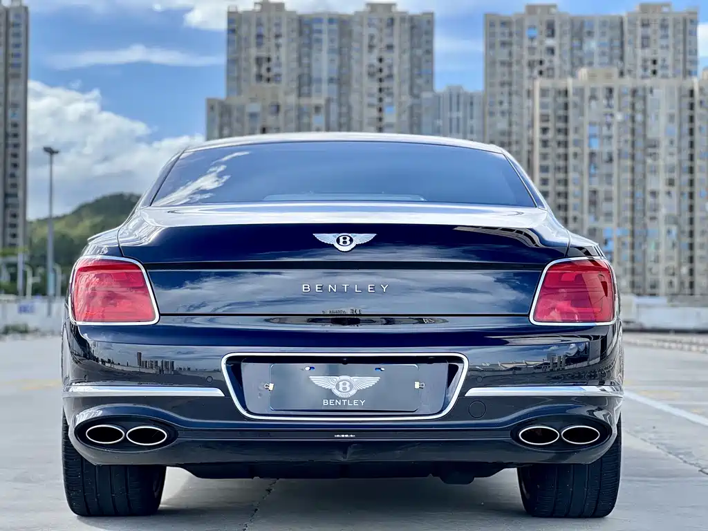 Bentley Flying Spur — миниатюра 15