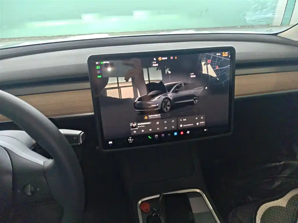 Tesla Model 3 — фотографии объявления, Фото 13