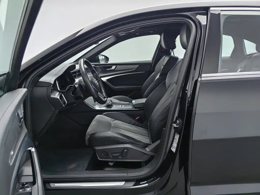 Audi A6L — миниатюра 10
