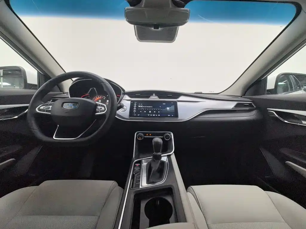 Geely Binrui — миниатюра 5