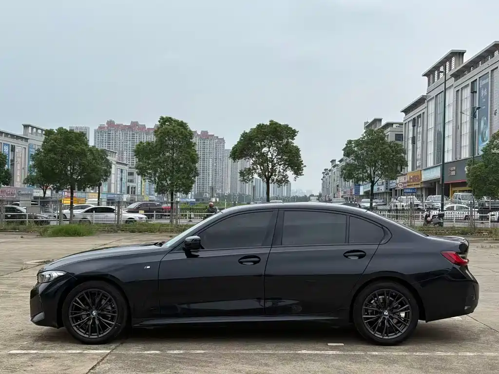 BMW 3 Series — миниатюра 9