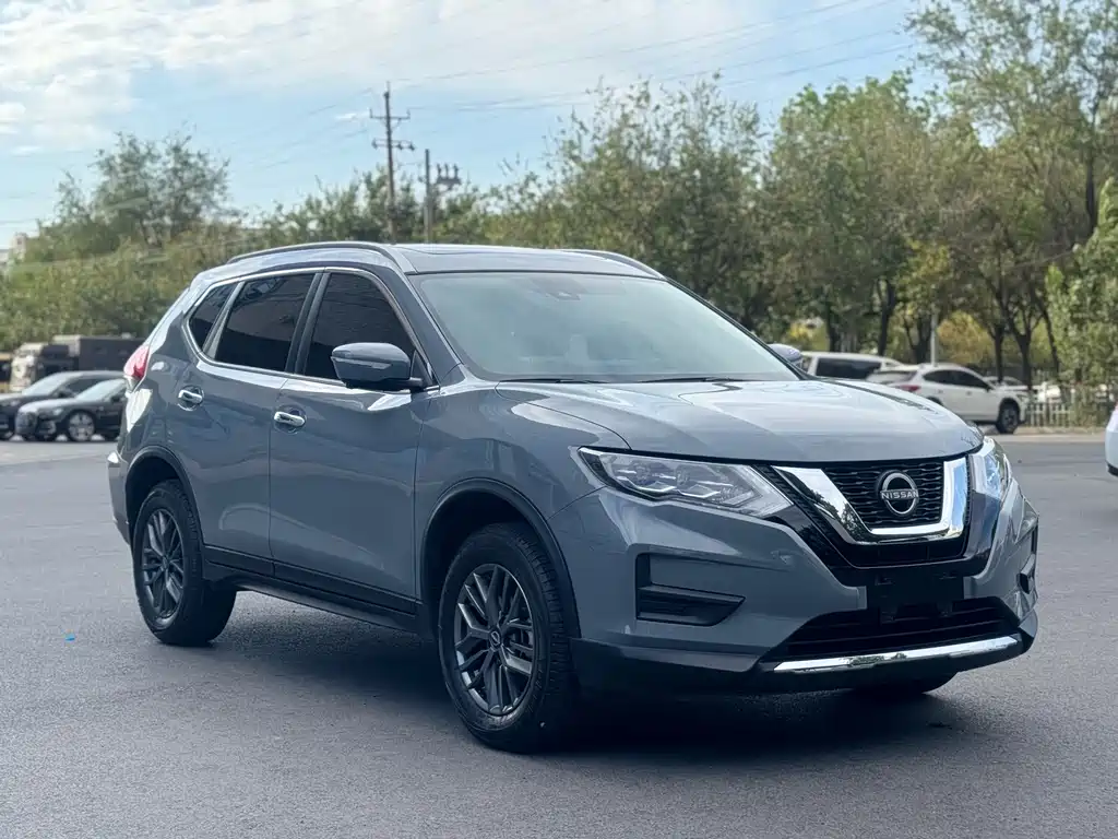 Nissan X-Trail — миниатюра 3