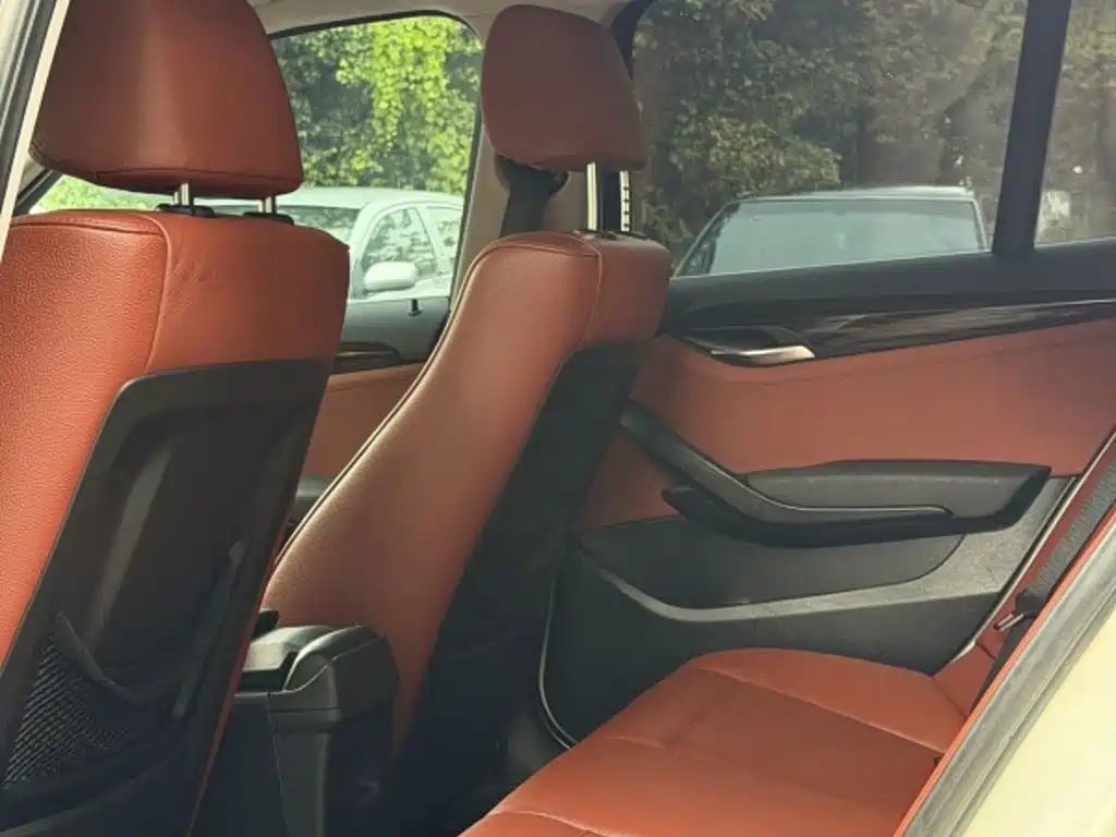 BMW X1 (Import) — миниатюра 3