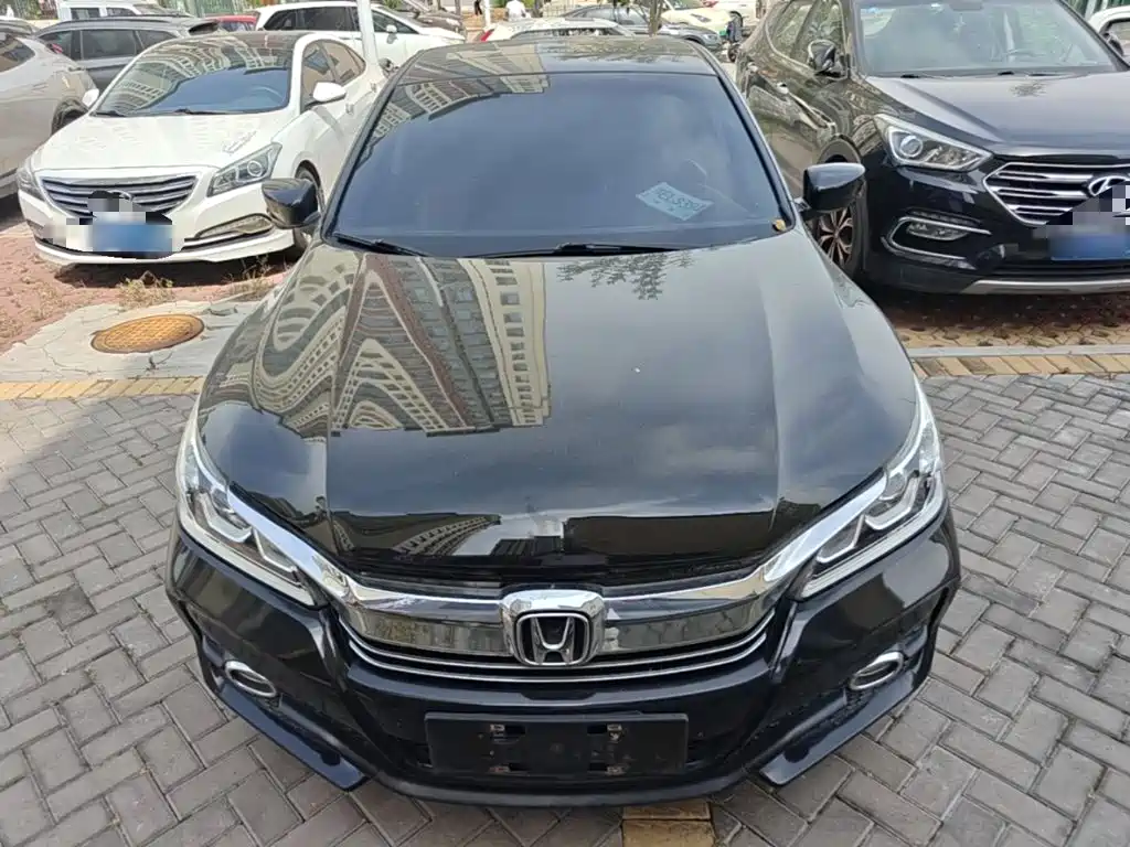 Honda Accord — миниатюра 3