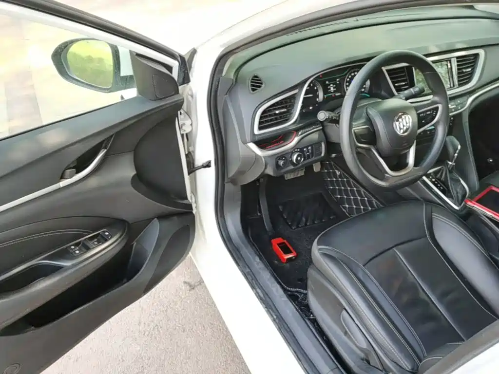 Buick Excelle — миниатюра 16