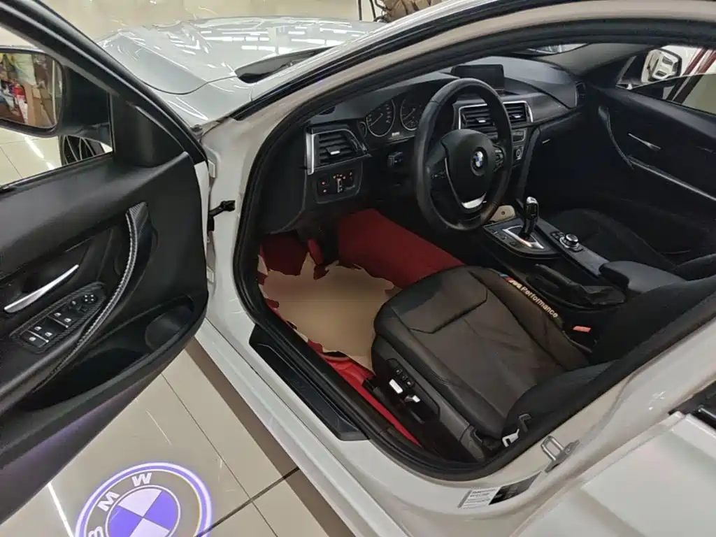 BMW 3 Series — миниатюра 16
