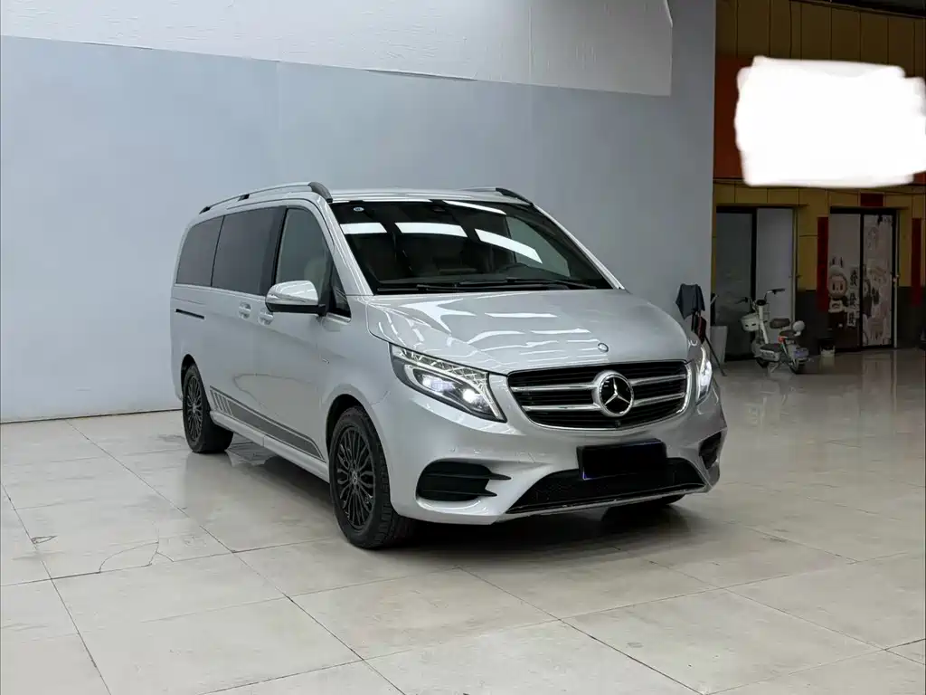 Mercedes-Benz V-Class — миниатюра 6