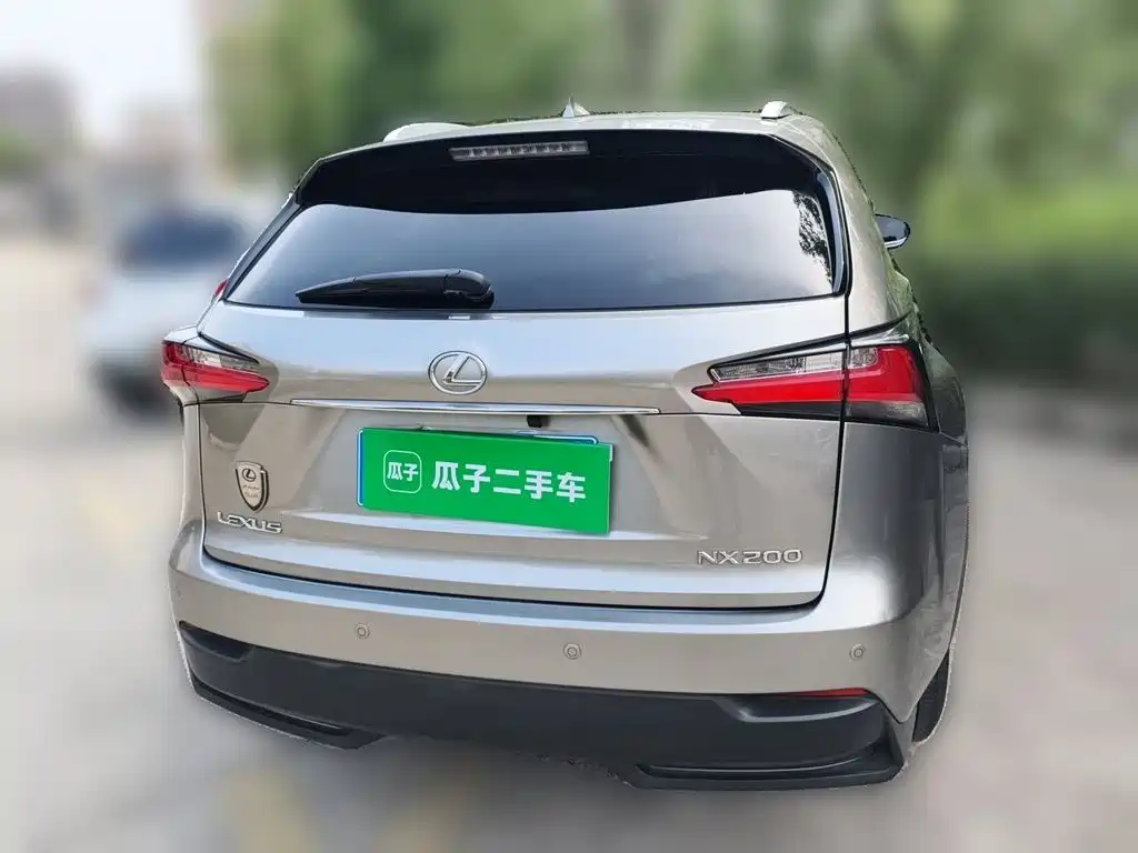 Lexus NX — миниатюра 5