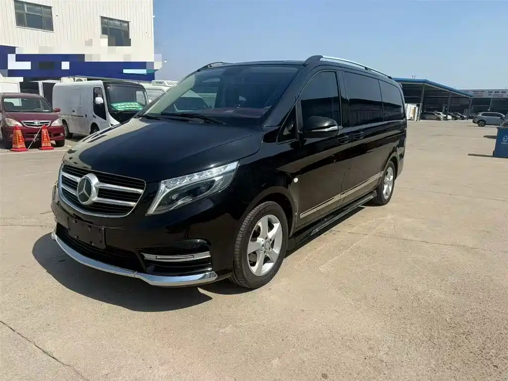 Купить Mercedes-Benz Vito
