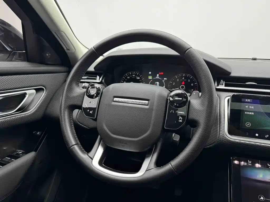 Land Rover Velar — миниатюра 9