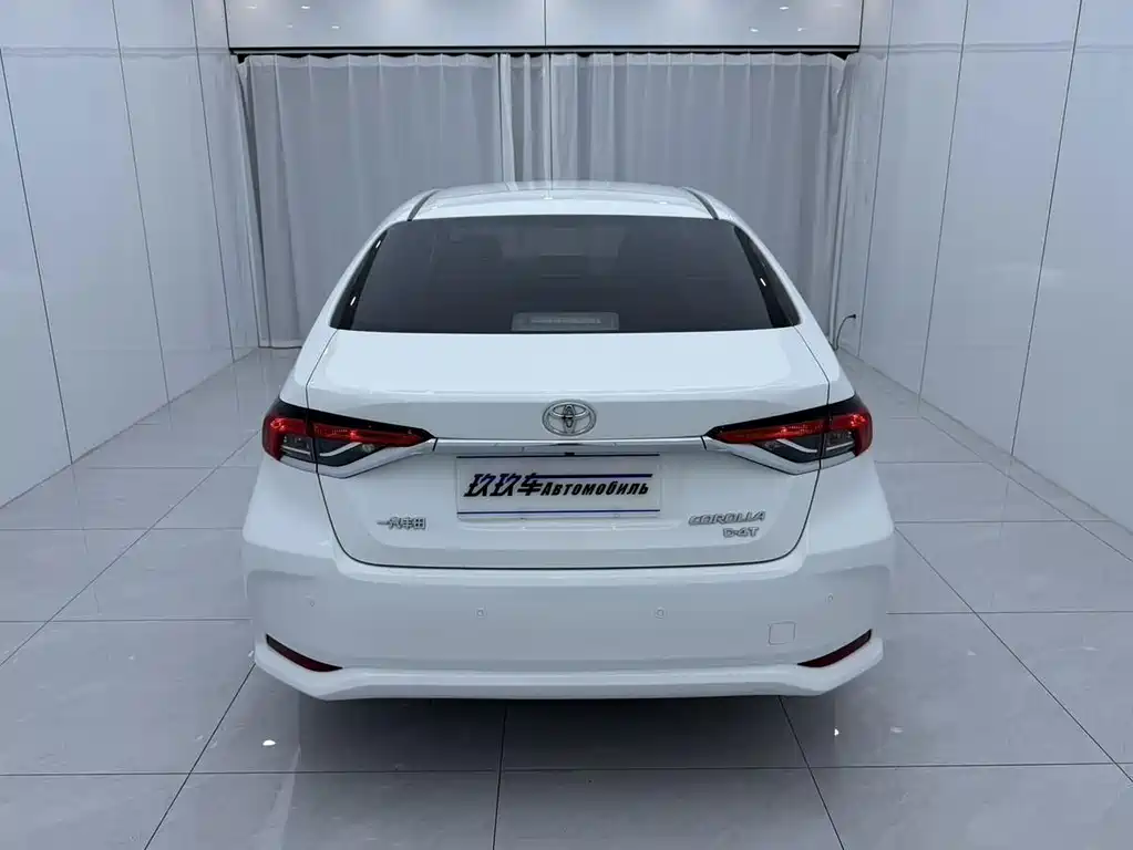 Toyota Corolla — миниатюра 5