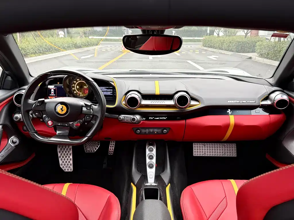 Ferrari 812 — миниатюра 13