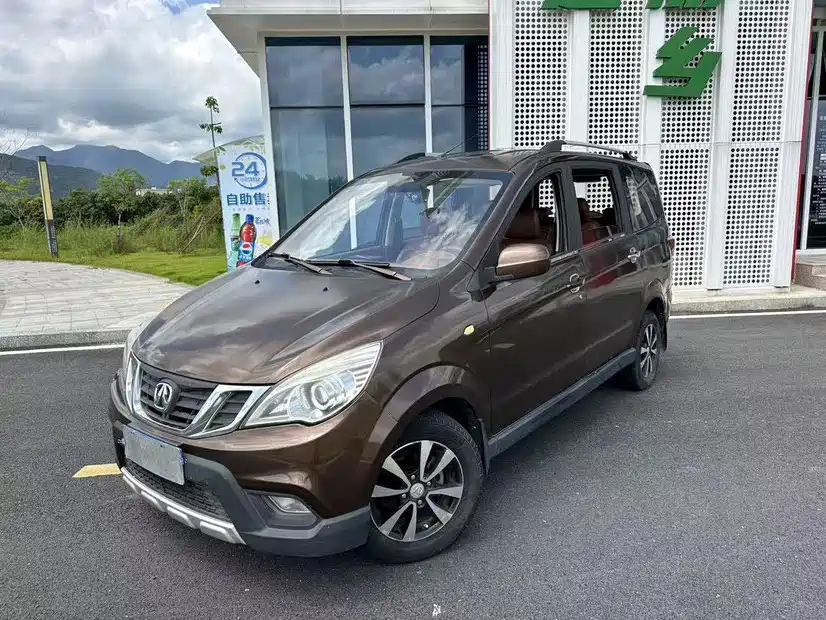 BAW Weiwang M30 — миниатюра 3
