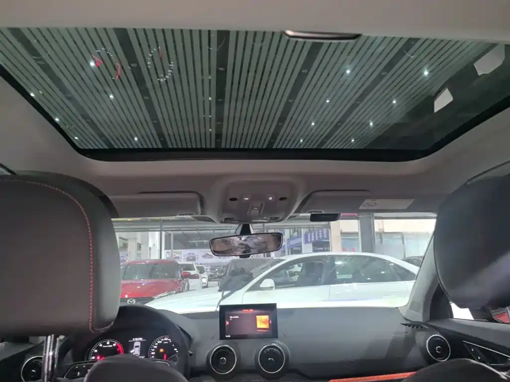Audi Q2L — миниатюра 18