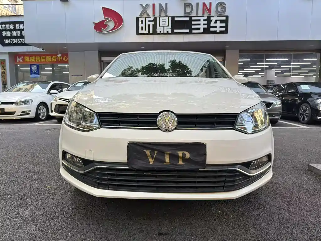 Volkswagen Polo 2016 1.6L AT Comfort