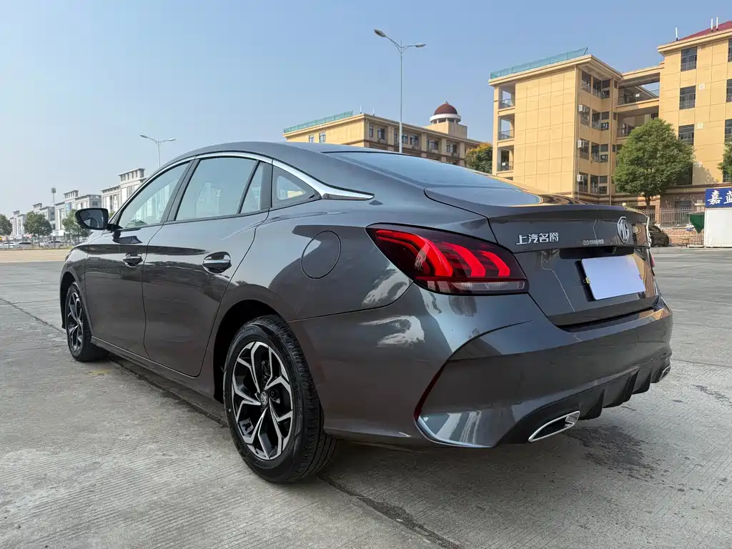 MG MG5 — миниатюра 8