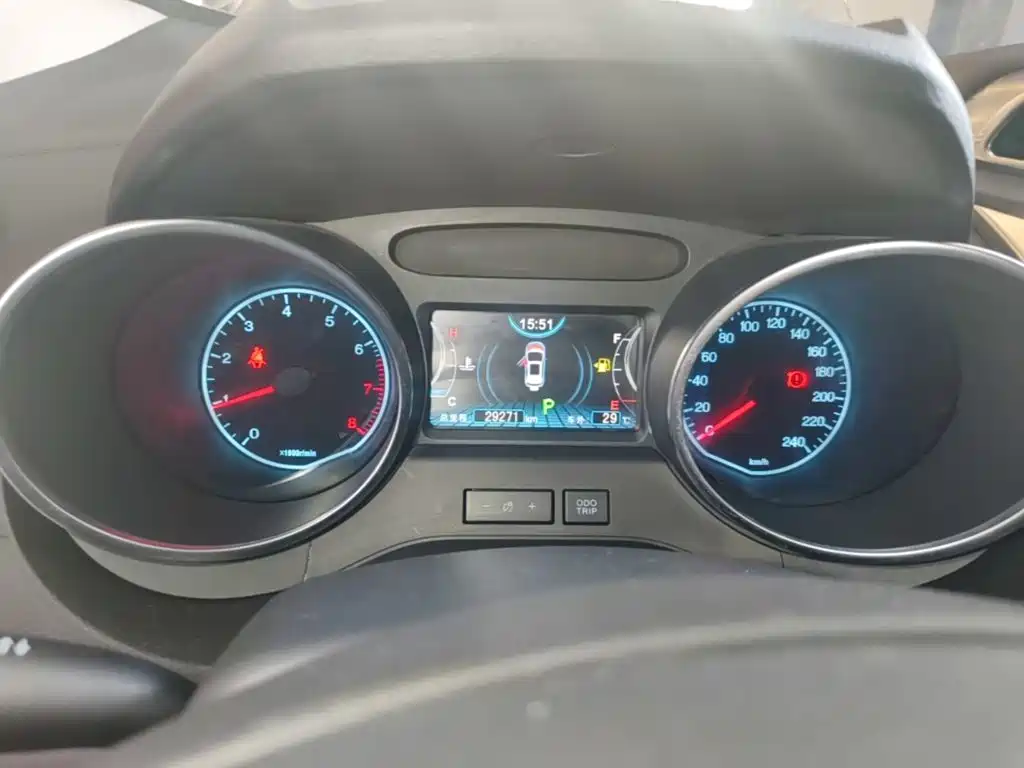 BYD Yuan — миниатюра 12