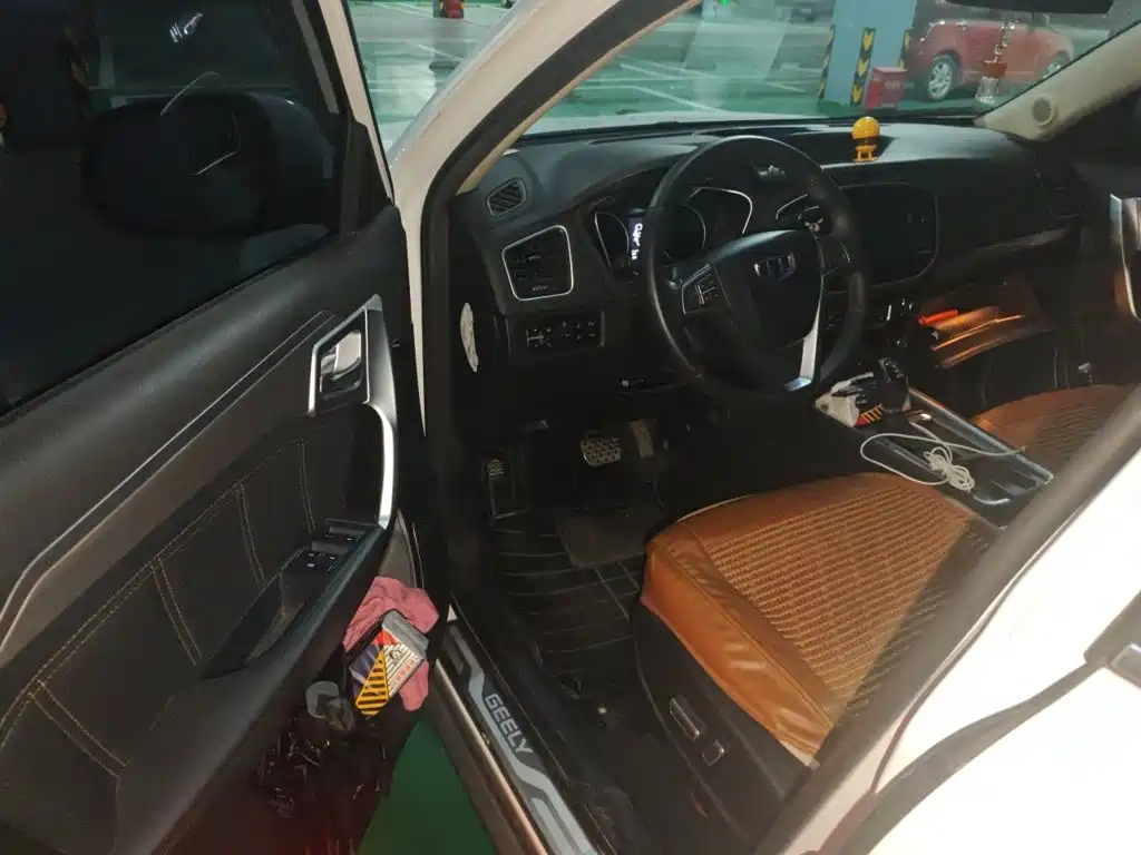 Geely Vision X6 — миниатюра 17