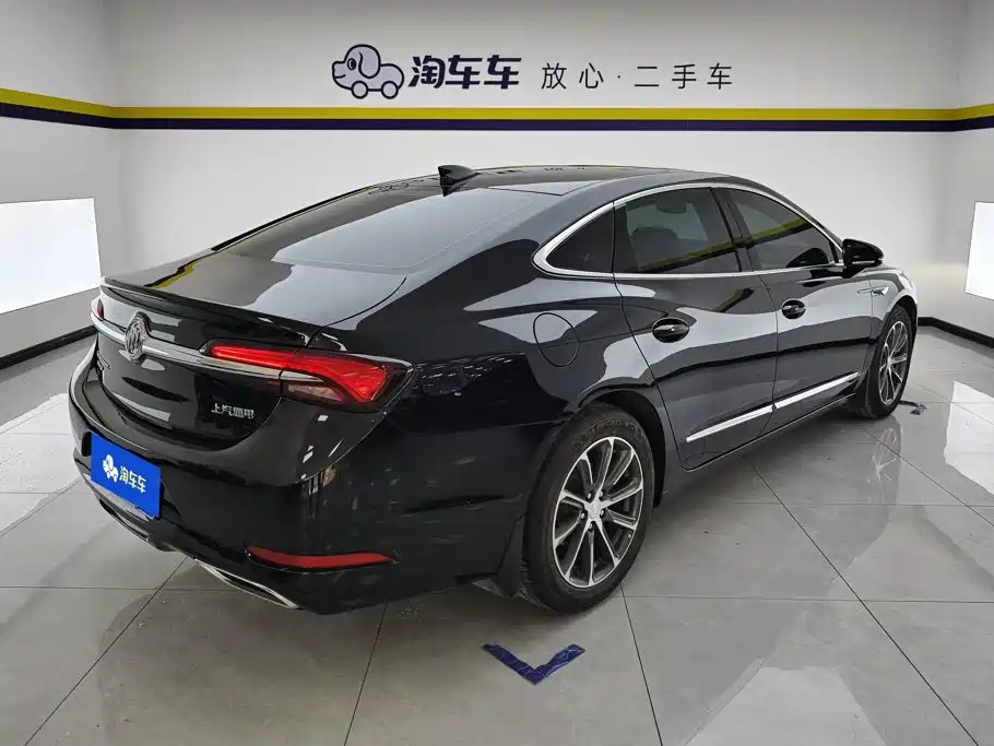 Buick LaCrosse 2022 652T Luxury
