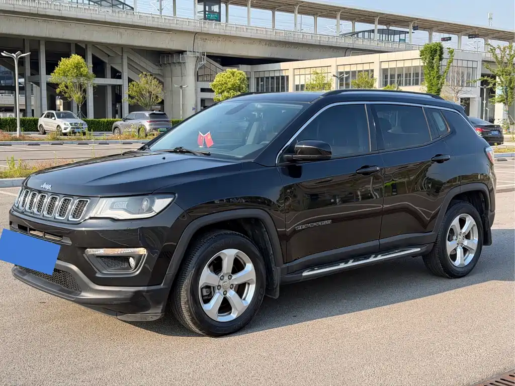Купить Jeep Compass