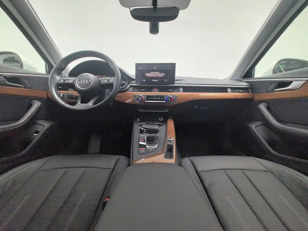 Audi A4L — миниатюра 5