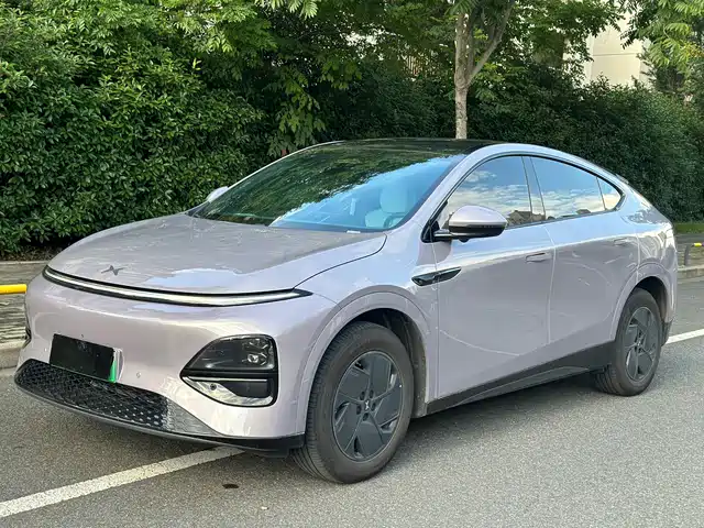 2025 Xpeng G6