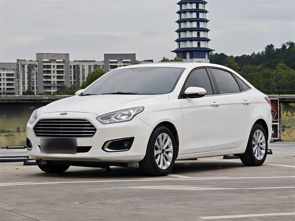 Купить Ford Escort