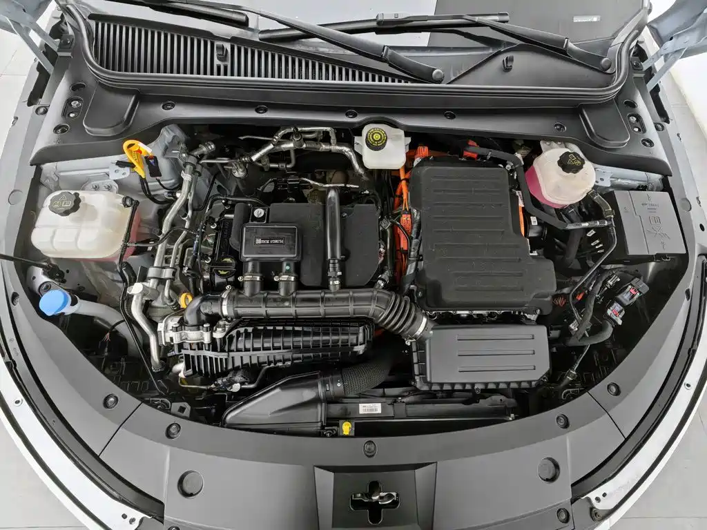 BYD Qin L — миниатюра 6