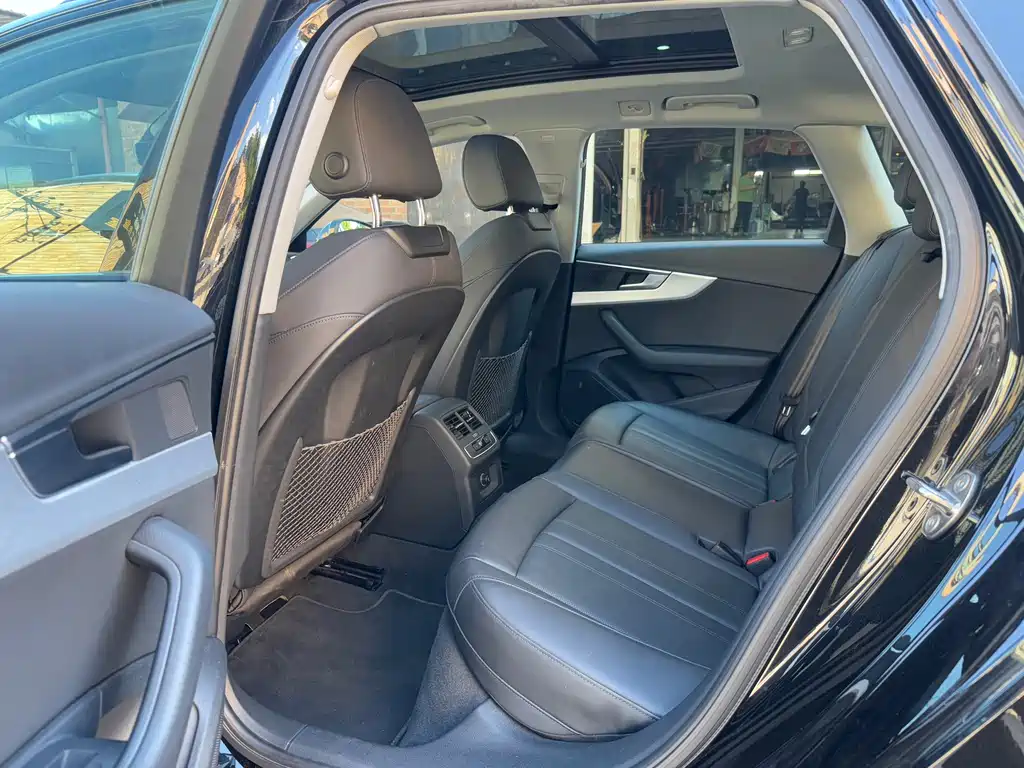 Audi A4 (Import) — миниатюра 10