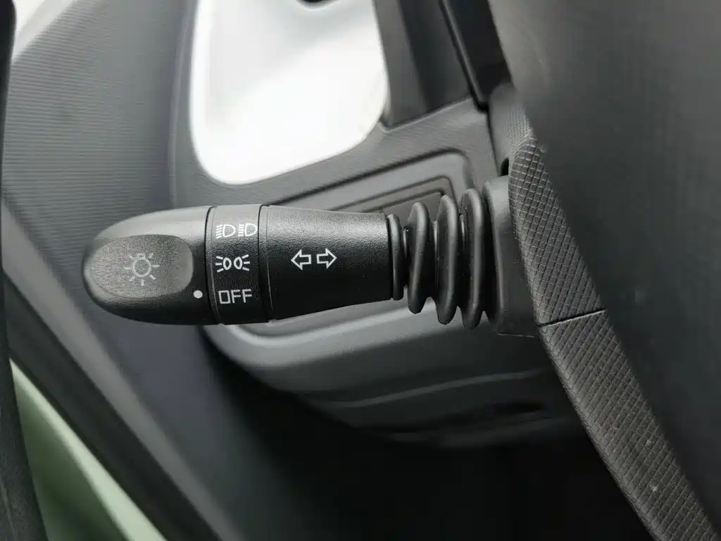 Wuling MINIEV — миниатюра 21