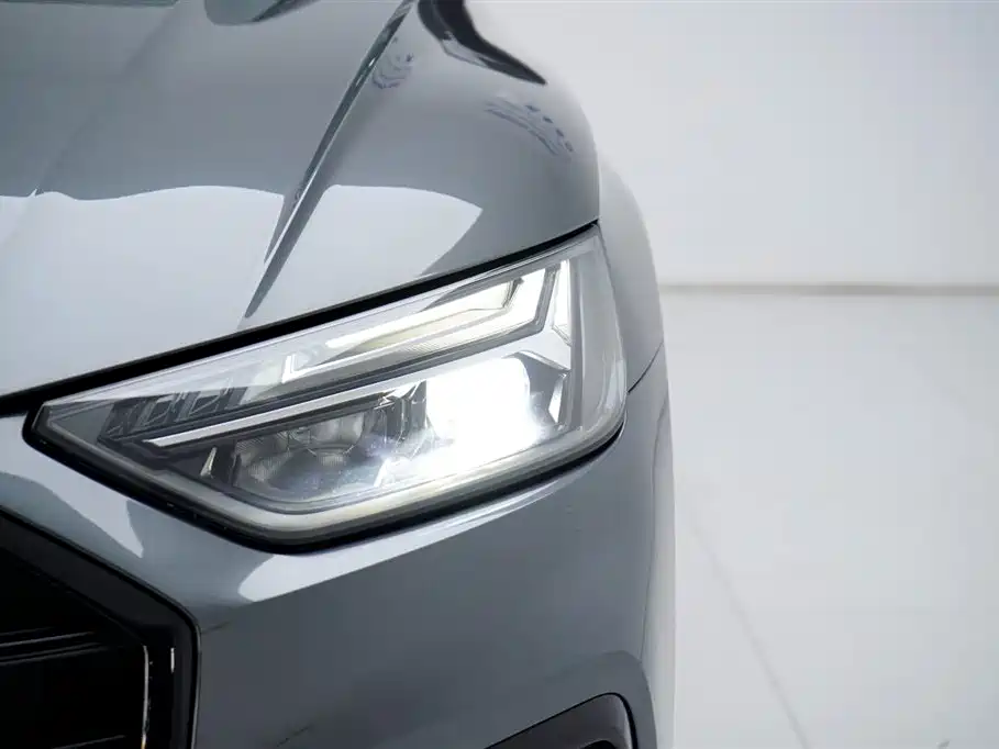 Audi Q5L 2022 40T Luxury