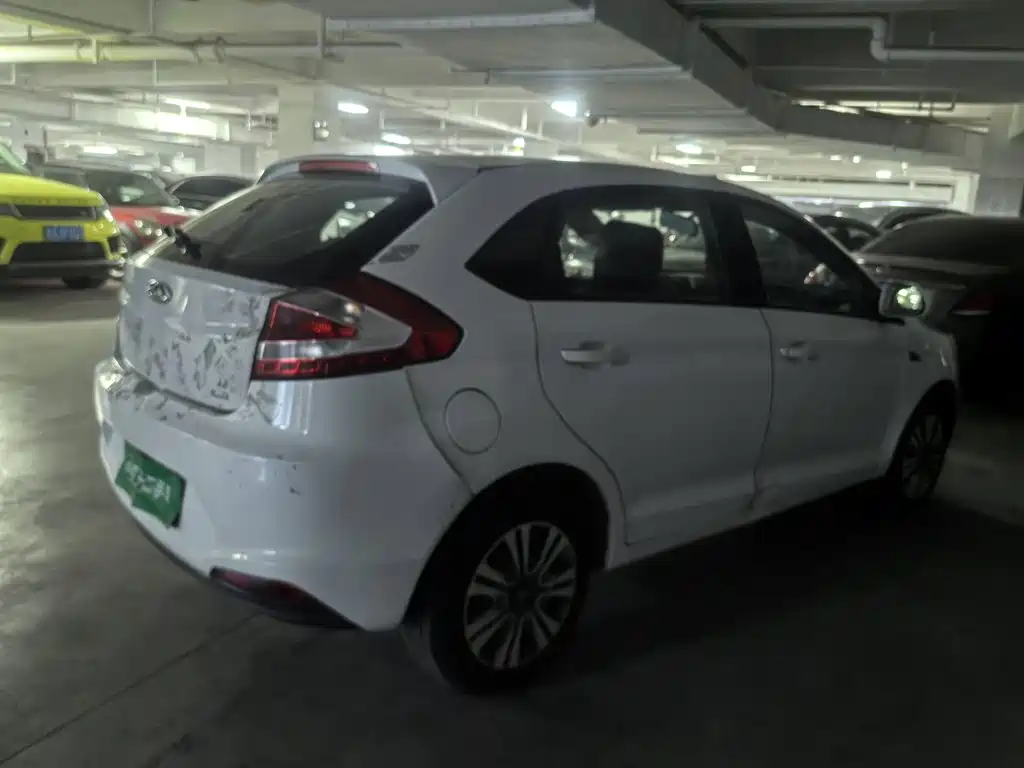 Chery Fengyun 2 — миниатюра 7
