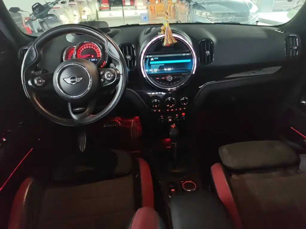 MINI Mini JCW Countryman — миниатюра 10