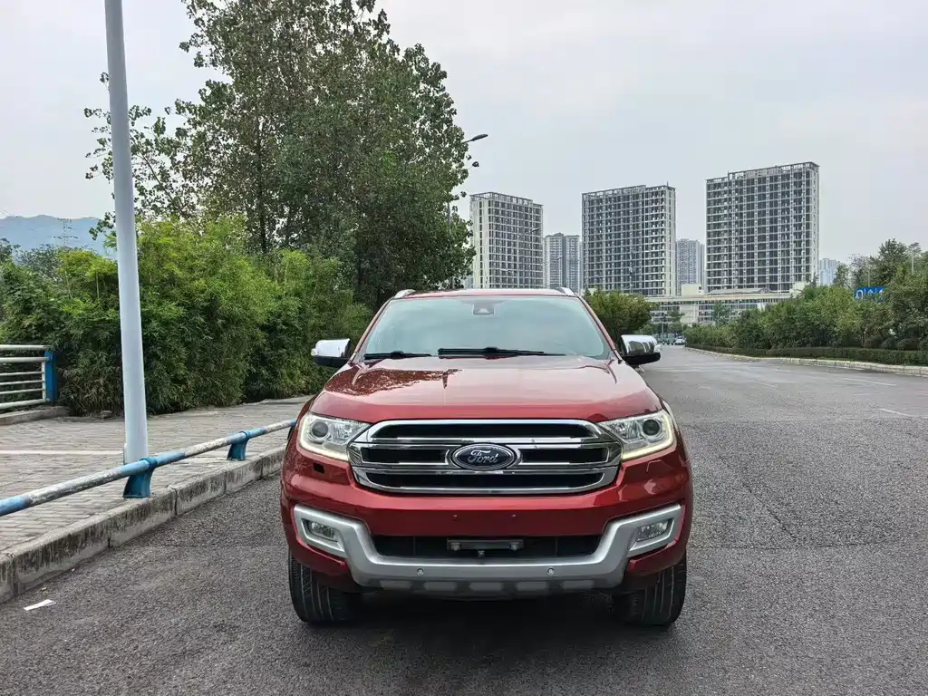 Ford Everest — миниатюра 2