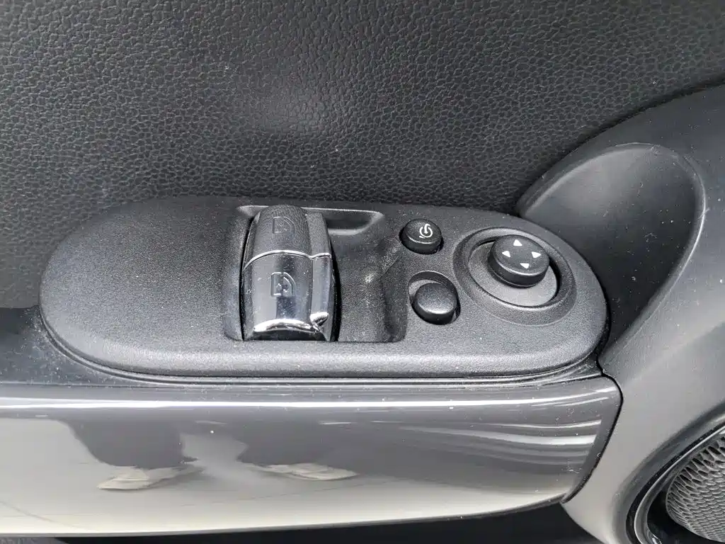 MINI Mini — миниатюра 9