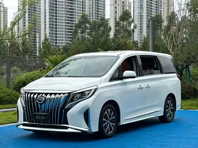 GAC TRUMPCHI M8 2022