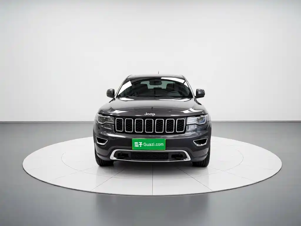 Jeep Grand Cherokee (Import) — миниатюра 24