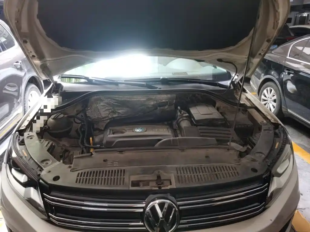 Volkswagen Tiguan — миниатюра 16